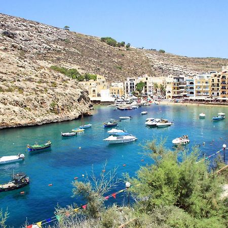 Seafront Apartment With Amazing Sunset View Xlendi Kültér fotó